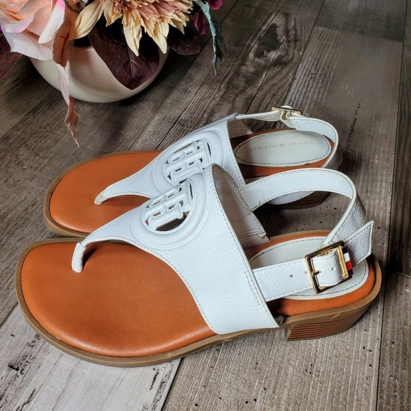 Tommy Hilfiger White Twolaya Faux Leather Slingback Heeled Sandals 7.5M Women's - Picture 15 of 16